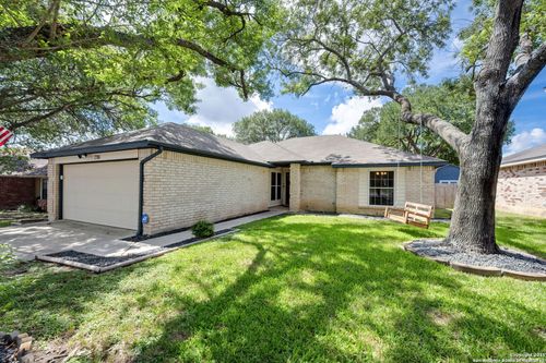 7706 Forest Fern, Live Oak, TX, 78233-7229 | Card Image