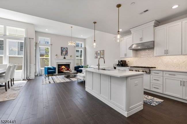 3 Beacon Pl, Townhouse with 3 bedrooms, 2 bathrooms and null parking in Warren NJ | Image 5