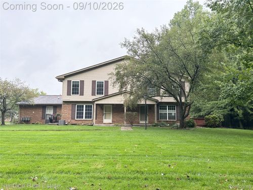 68034 Rosewood Ln, Richmond, MI, 48062-1438 | Card Image
