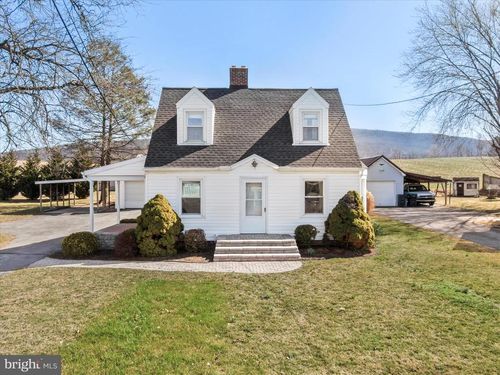 7508 Anthony Hwy, WAYNESBORO, PA, 17268-9738 | Card Image