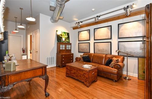 312 Church Ct, Greensboro, NC, 27401-3006 | Card Image