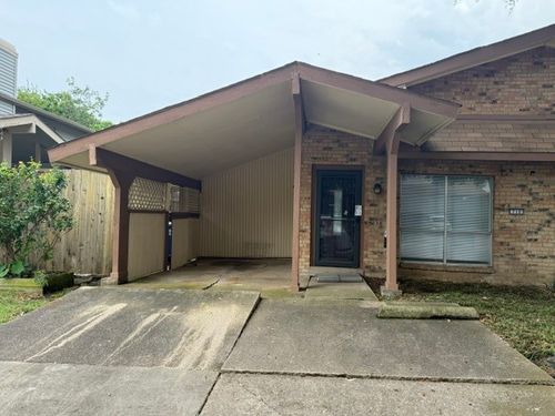 710 Intrepid Dr, Garland, TX, 75043-4907 | Card Image