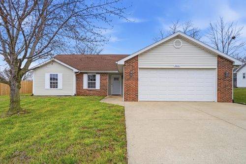 2601 Thornberry Dr, COLUMBIA, MO, 65202-4246 | Card Image