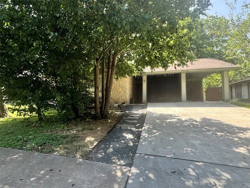 a-10613 Golden Quail Dr, Austin, TX, 78758-4622 | Card Image