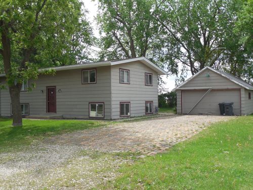 402 6th Ave, Round Lake, MN, 56167-9782 | Card Image
