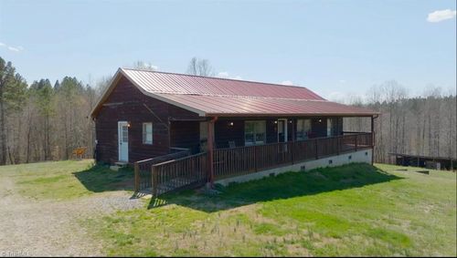 202 Roby Fulk Rd, Pinnacle, NC, 27043-8355 | Card Image