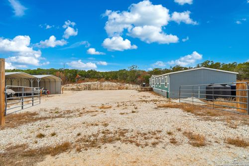 1611 Fuller Dr, Canyon Lake, TX, 78133 | Card Image