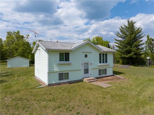 27681 Moser Dr, Webster, WI, 54893-8851 | Card Image