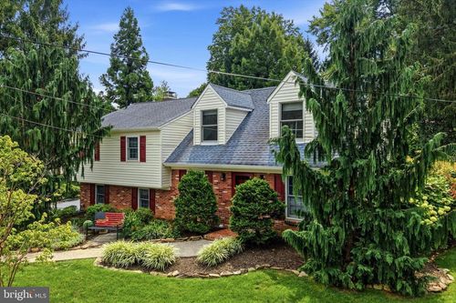 1279 Country Ln, WEST CHESTER, PA, 19380-1233 | Card Image