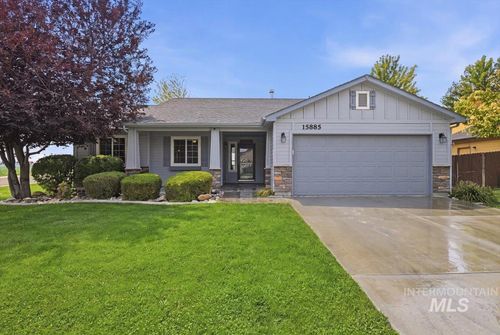 15885 Granite Peak Ave, Nampa, ID, 83651-5220 | Card Image