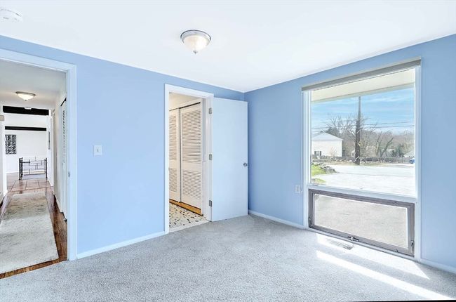 622 Pike Ave, House other with 3 bedrooms, 2 bathrooms and 4 parking in Attleboro MA | Image 24