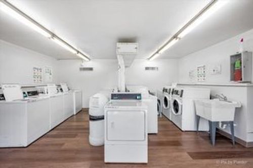 218c-1405 Central Rd, Arlington Heights, IL, 60005-3309 | Card Image