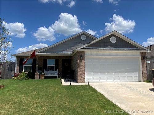 11519 S 277th East Ave, Coweta, OK, 74429-4301 | Card Image