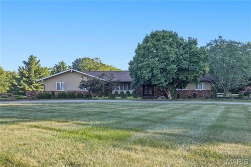 258 Yaeger Lake Trl, Litchfield, IL, 62056-4312 | Card Image