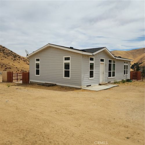 401 Lance Ave, Lebec, CA, 93243-4088 | Card Image