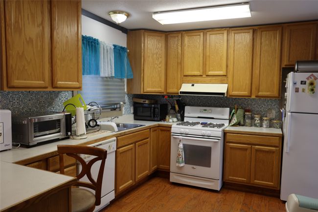 Kitchen | Image 19