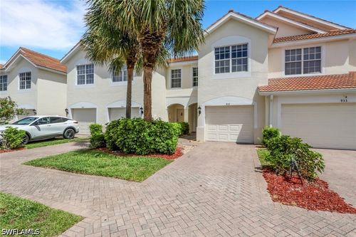 108-937 Hampton Cir, NAPLES, FL, 34105-4822 | Card Image