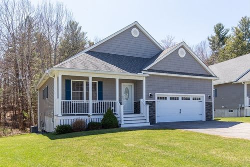 25-25 Cobblestone Dr, Hudson, NH, 03051-4577 | Card Image