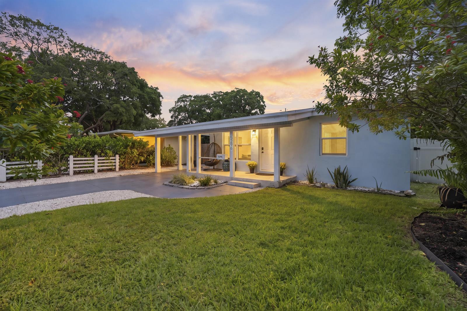 Residential in Oakland Park 2