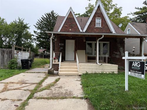6801 Rutland St, Detroit, MI, 48228-4707 | Card Image