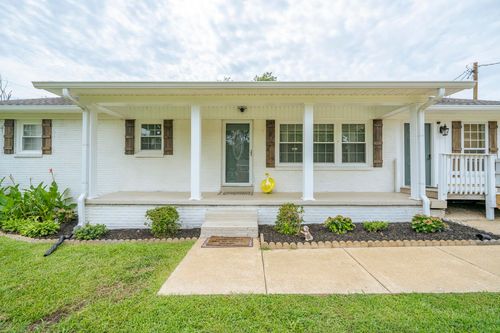 50 Blythe St, Savannah, TN, 38372-5612 | Card Image
