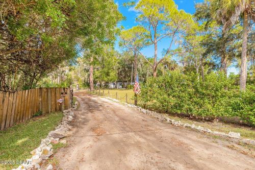 930932 15th St, Holly Hill, FL, 32117-2008 | Card Image