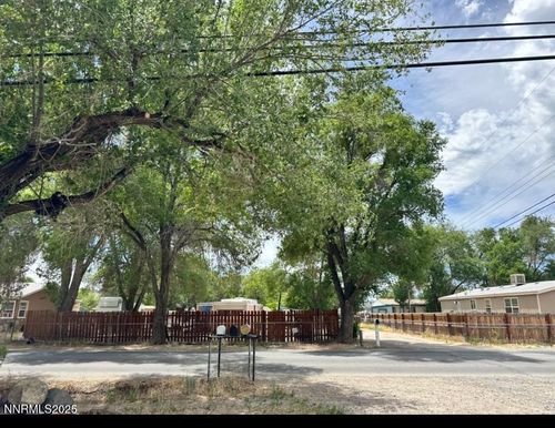 366 E 4th Ave, Sun Valley, NV, 89433-7705 | Card Image