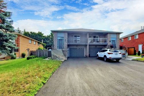lower-17 Porritt St, Barrie, ON, L4N6Y5 | Card Image