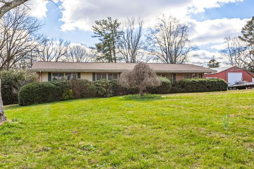 212 Pineview St, Shelbyville, TN, 37160-4641 | Card Image