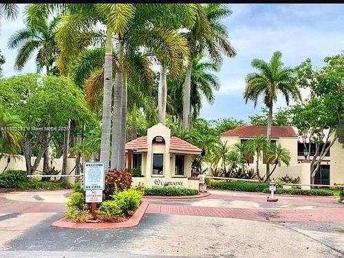 apt-7-20210 Ne 3rd Ct, Miami, FL, 33179-5206 | Card Image