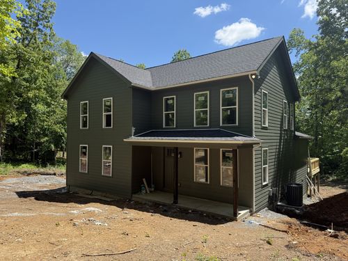 10022 Forest Ln, Bon Aqua, TN, 37025-1564 | Card Image