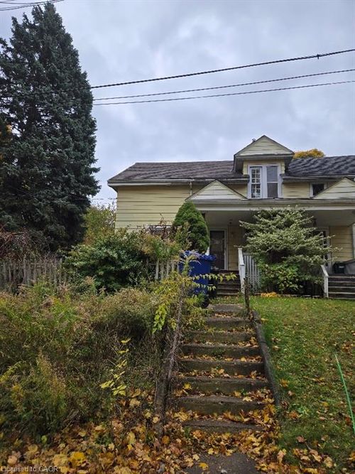 4336 Elgin St, Niagara Falls, ON, L2E2X8 | Card Image