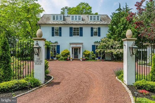 240 Library Pl, Princeton, NJ, 08540-3068 | Card Image