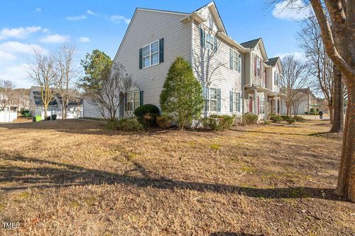 5935 Neuse Wood Dr, Raleigh, NC, 27616-7900 | Card Image