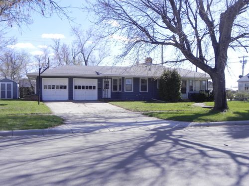 411 5th Ave S, Wahpeton, ND, 58075-4630 | Card Image