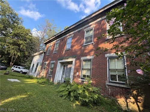 18 Orchard Dr, Martins Ferry, OH, 43935-1034 | Card Image