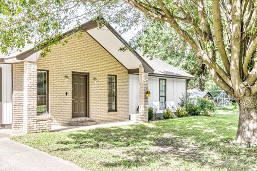 1300 Charles St, Trumann, AR, 72472-1002 | Card Image