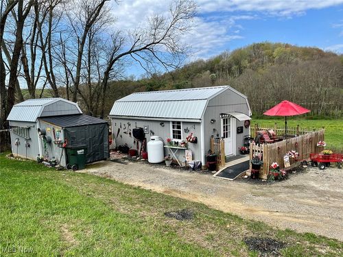 459 Buck Rd Nw, Carrollton, OH, 44615-9307 | Card Image