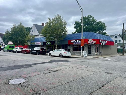 1425 Broad St, Providence, RI, 02905-2832 | Card Image
