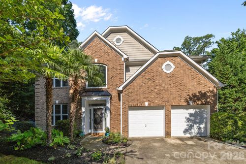 13934 Kings Carriage Ln, Charlotte, NC, 28278-7369 | Card Image