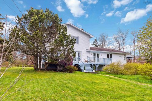 15 Loon Lane, Three Fathom Harbour, NS, B0J2L0 | Card Image