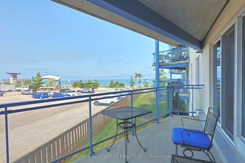 206-9 Pine St, Lambton Shores, ON, N0M1T0 | Card Image
