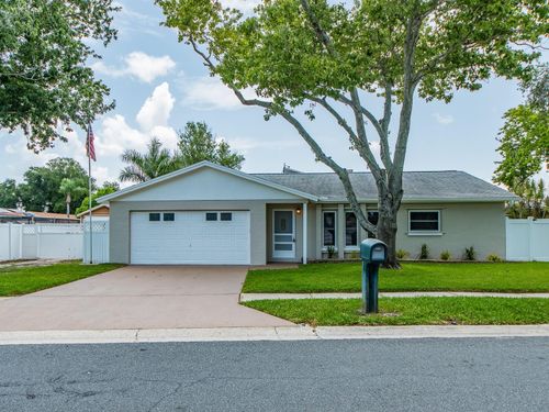 11883 108th Ave, SEMINOLE, FL, 33778-3661 | Card Image