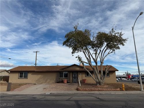 4948 Orinda Cir, Las Vegas, NV, 89120-1740 | Card Image