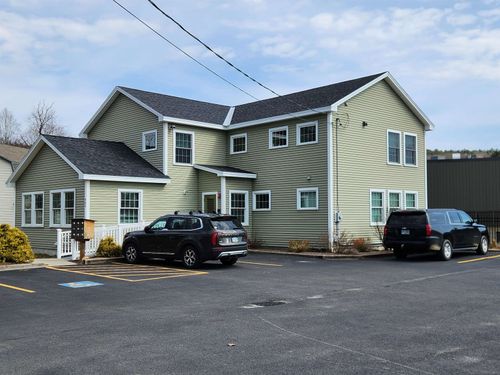 4-463 Washington St, Keene, NH, 03431-2745 | Card Image