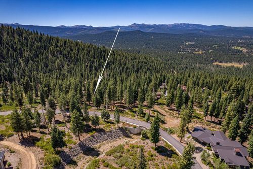 19060 Glades Pl, Truckee, CA, 96161-7197 | Card Image