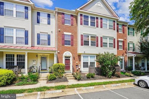 3-8304 Duck Hawk Way, LORTON, VA, 22079-2825 | Card Image