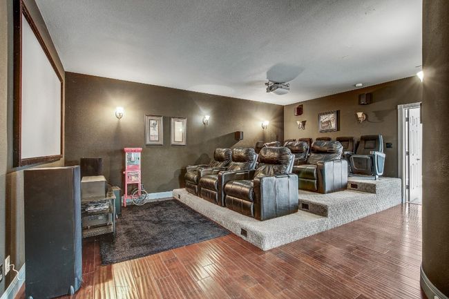 Leather seating and a/v equipment all convey | Image 13