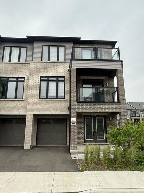 1014-585 Colborne St, Brantford, ON, N3S0K4 | Card Image