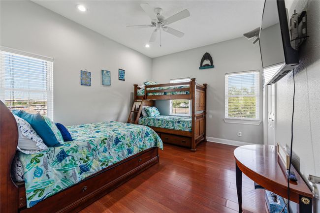 Guest bedroom #3 | Image 40